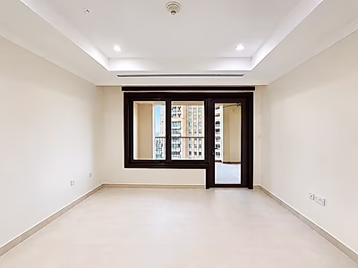 BRIGHT 2BR WITH BALCONY IN PORTO ARABIA LIVING