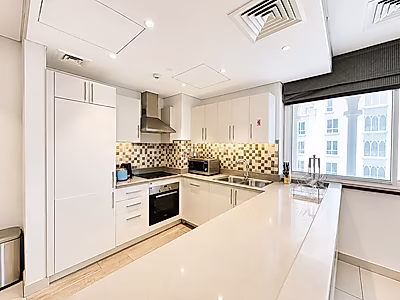 READY 1BR PREMIUM LIVING BILLS INCLUDED VB
