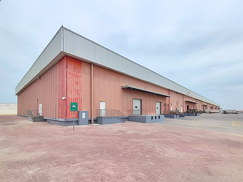 Air-Conditioned Warehouses | Various Sizes - Photo 4