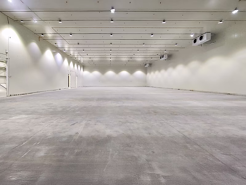 Air-Conditioned Warehouses | Various Sizes - Photo 11