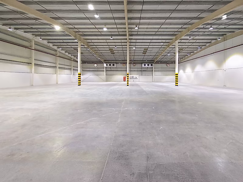 Frozen Warehouses | Various Sizes - Photo 3