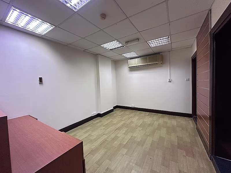 Spacious Basement Office | C-Ring Road - Photo 4