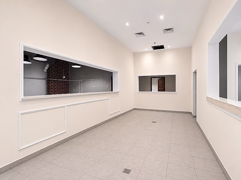 Prime Restaurant Space | C-Ring Road - Photo 3