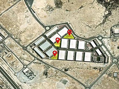 Open Storage Yard | Various Sizes | Paved