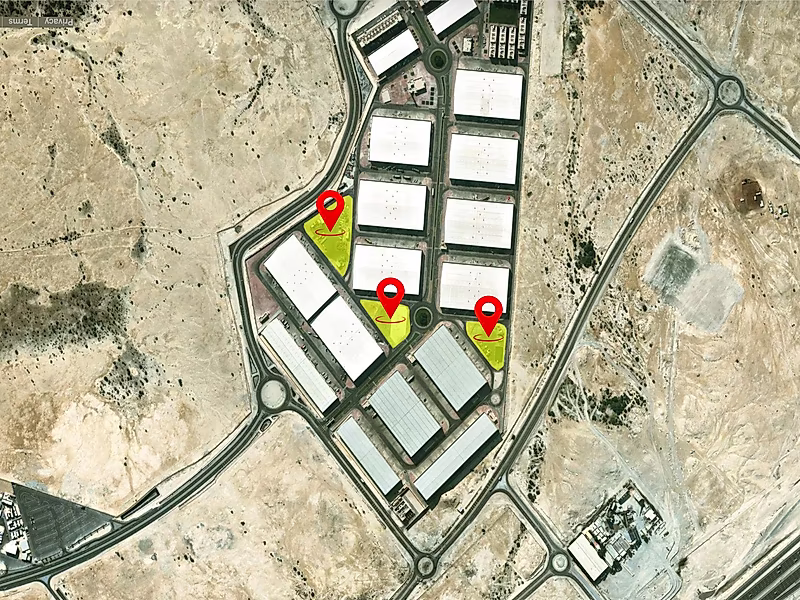 Open Storage Yard | Various Sizes | Paved - Photo 2