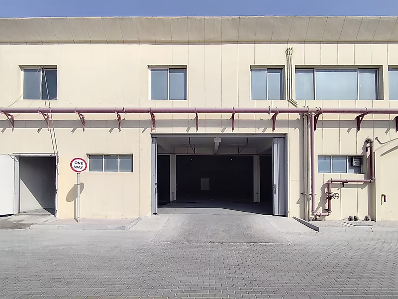 730 SQM Food Storage Warehouse | Ready - Photo 8