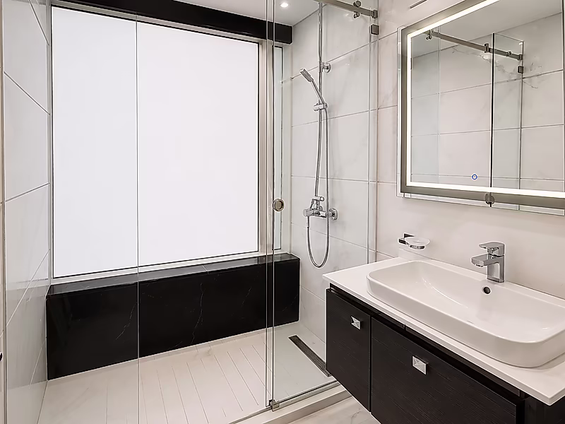Exquisite Living | Spacious 2+ Bedrooms - Photo 5