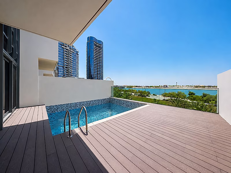 Where the Sea Meets Stillness | 4+M Townhouse | Full Ocean Horizon - Photo 1