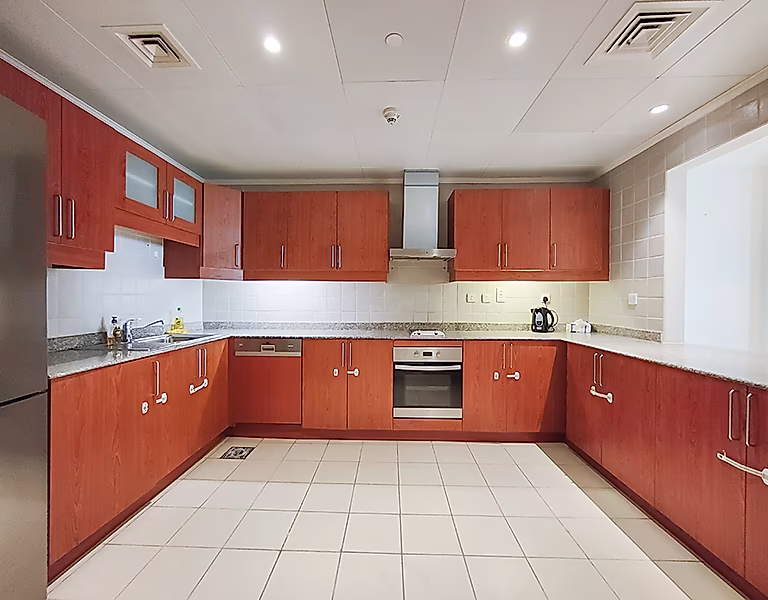 WELL FURNISHED | 1BR APARTMENT | PORTO ARABIA - Photo 6