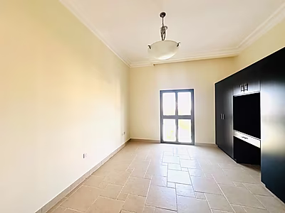 MARINA VIEW! BRIGHT 3BR SF APARTMENT | QQ