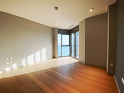 Spacious 2BDR 2.5BTH Ready Unit with Payment Plan