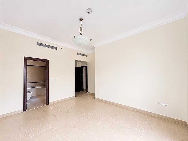 MARINA VIEW! BRIGHT 3BR SF APARTMENT | QQ - Photo 17