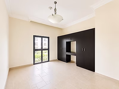 MARINA VIEW! BRIGHT 3BR SF APARTMENT | QQ