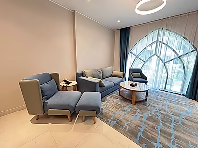 WIFI INCLUDED | MODERN 1 BEDROOM LA PLAGE