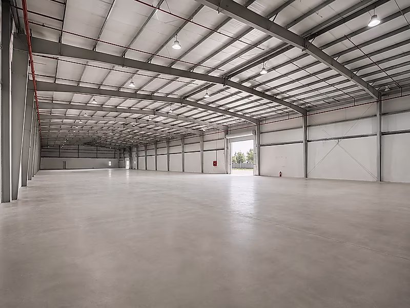 Warehouse for Rent – Old Industrial Area - Photo 1