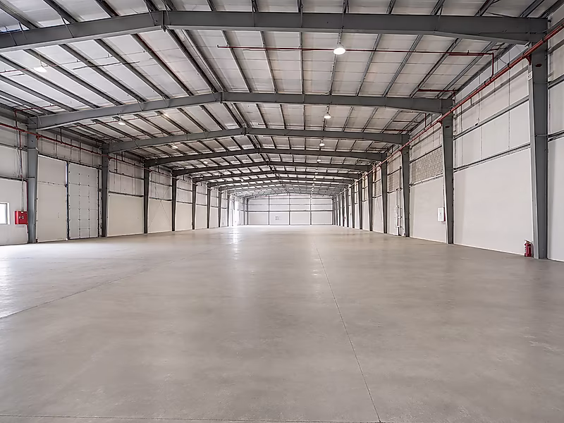 Warehouse for Rent – Old Industrial Area - Photo 6