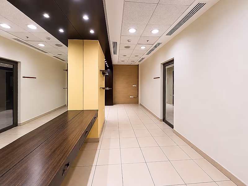 Semi-Fitted Men's Salon | 26 SQM | West Bay - Photo 5