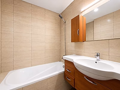 COZY STUDIO APARTMENT | FOX HILLS | BILLS INCLUDED