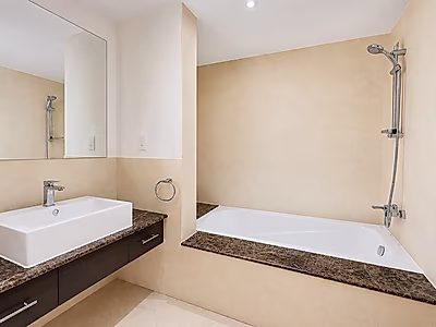 1 Bedroom + Office | Pool View | Partial Marina View | No Balcony