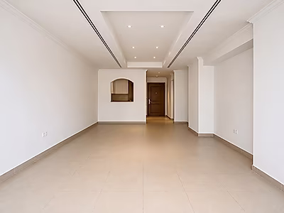 1 Bedroom + Office | Pool View | Partial Marina View | No Balcony