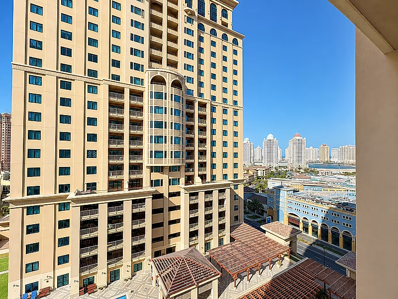 1 Bedroom + Office | Pool View | Partial Marina View | No Balcony - Photo 10