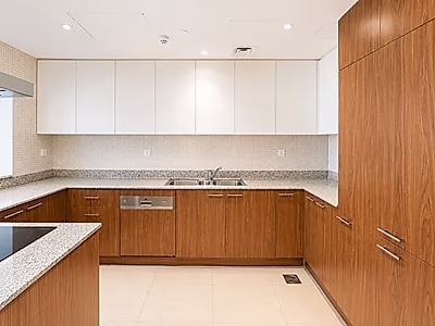1 Bedroom + Office | Pool View | Partial Marina View | No Balcony