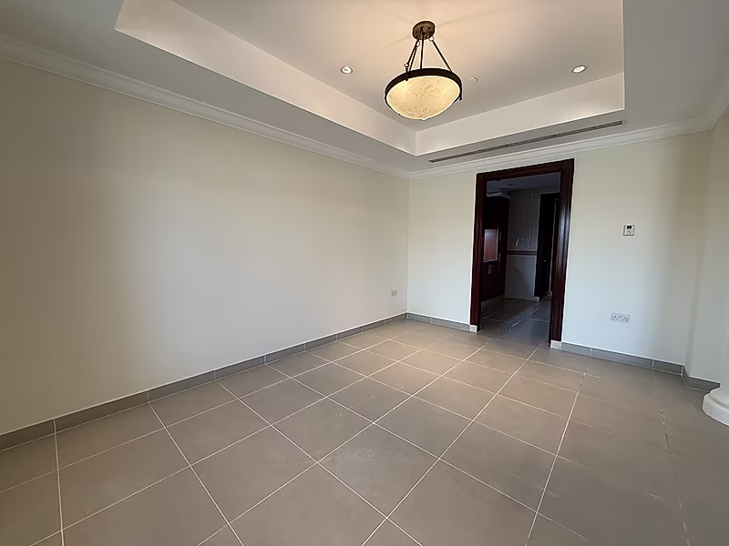 Exquisite 4BR Townhouse | Modern Living - Photo 13