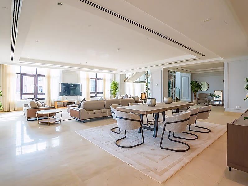 LUXURIOUS FINISHED DUPLEX | 4BR+M+DRIVER | SEA VIEW | PORTO - Photo 1