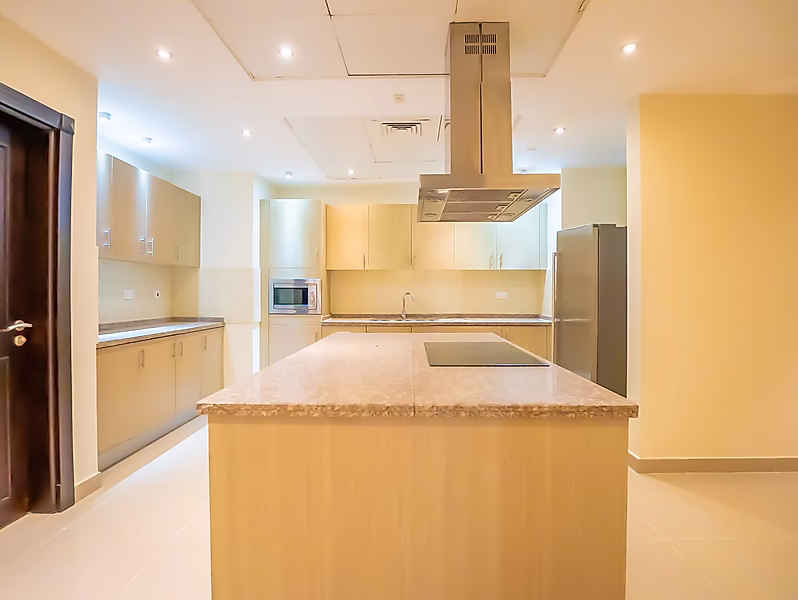LUXURIOUS FINISHED DUPLEX | 4BR+M+DRIVER | SEA VIEW | PORTO - Photo 9
