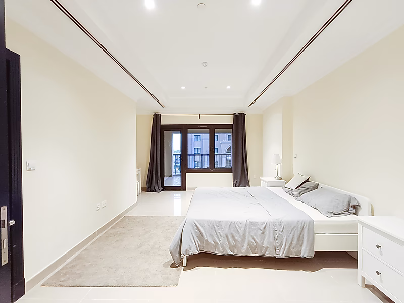 HOT INVESTMENT! SPACIOUS 1-BEDROOM APARTMENT | PORTO ARABIA - Photo 9