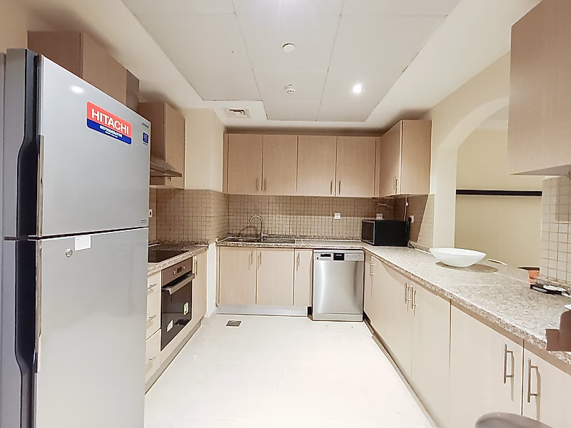 HOT INVESTMENT! SPACIOUS 1-BEDROOM APARTMENT | PORTO ARABIA - Photo 14