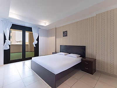 SPACIOUS 1BR PLUS ROOM WITH LARGE BALCONY PEARL