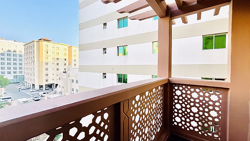 1 Month Free! Premium Fully Furnished 2 bedrooms Apartment In Al Saad - Photo 1