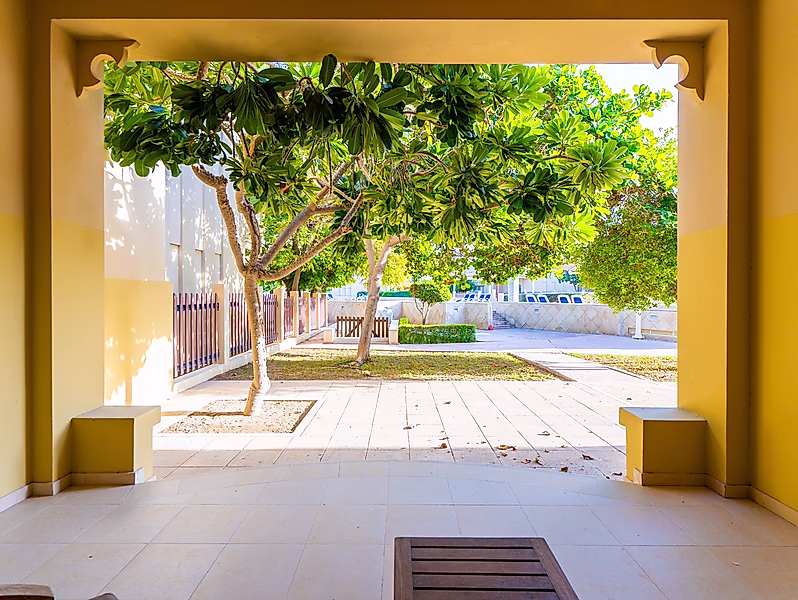 Stunning 3 BR+M Premium Compound Villa | FULLY FURNISHED | UTILITIES ALL INCLUDED - Photo 10