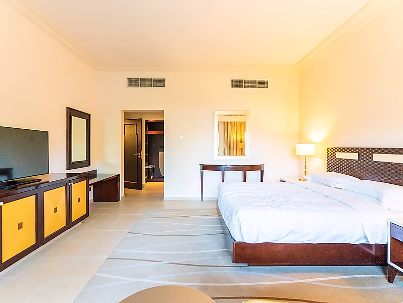 4BR+M Compound Villa | BEACH ACCESS | UTILITIES ALL INCLUDED - Photo 10