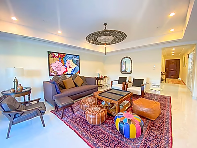 SPACIOUS TOWNHOUSE FOR SALE | PEARL