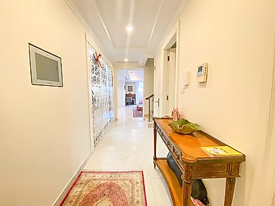 SPACIOUS TOWNHOUSE FOR SALE | PEARL