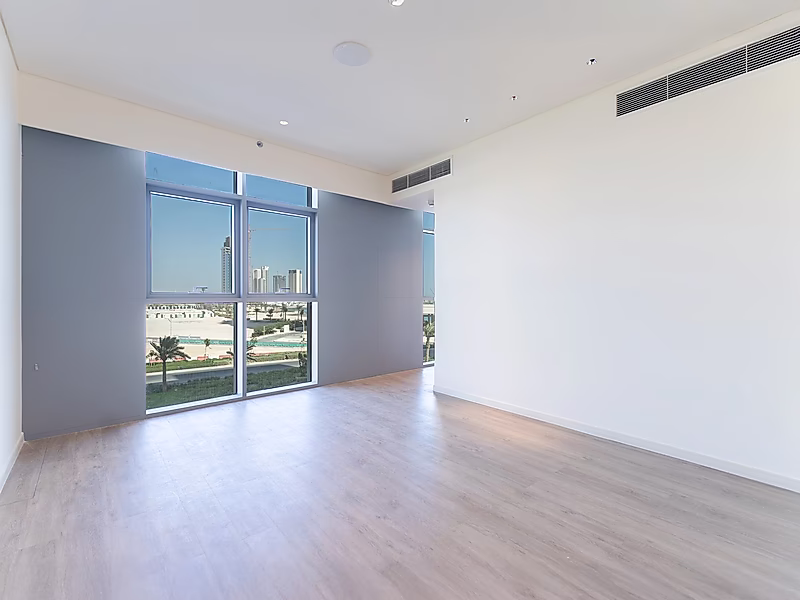 Premium 2BR with Breathtaking Views & 6-Year Payment Plan - Photo 9