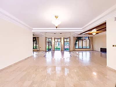 DIRECT SEA VIEW! 5 BEDROOM VILLA IN WESTBAY LAGOON