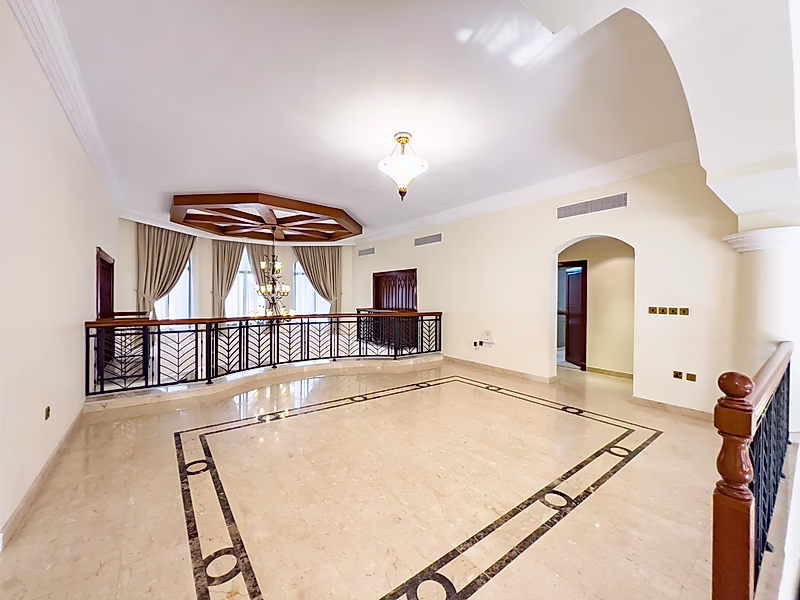 DIRECT SEA VIEW! 5 BEDROOM VILLA IN WESTBAY LAGOON - Photo 22