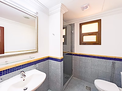 DIRECT SEA VIEW! 5 BEDROOM VILLA IN WESTBAY LAGOON