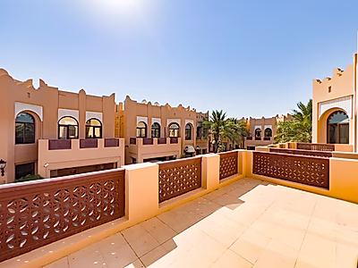 DIRECT SEA VIEW! 5 BEDROOM VILLA IN WESTBAY LAGOON