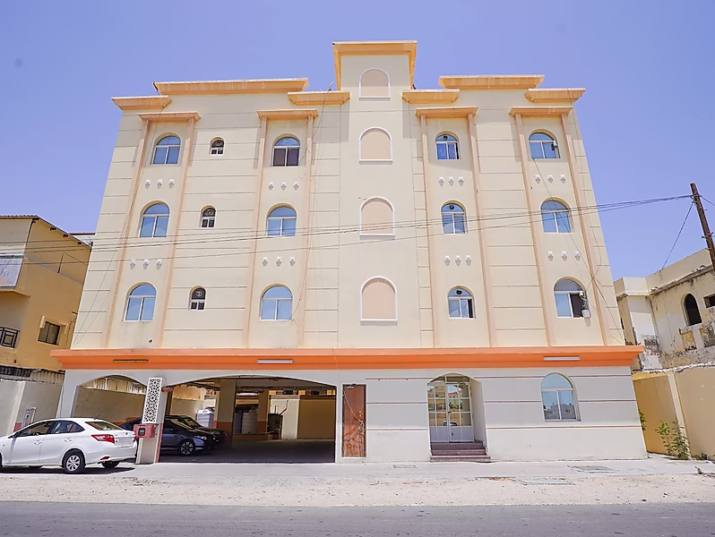 SPACIOUS INVESTMENT OPPORTUNITY | AL MATAR QADEEM - Photo 1