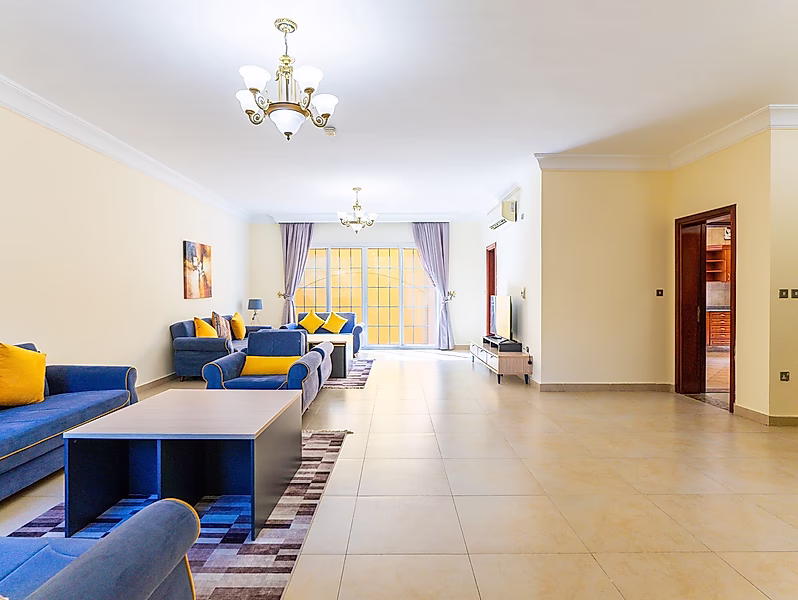SPACIOUS 4BR + MAID VILLA | FAMILY COMPOUND - Photo 10