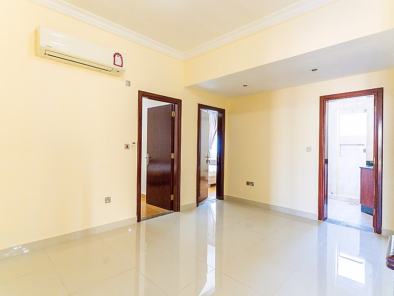 SPACIOUS 4BR + MAID VILLA | FAMILY COMPOUND - Photo 17