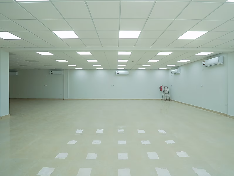 EXCEPTIONAL WAREHOUSE | BIRKAT AL AWAMER - Photo 13
