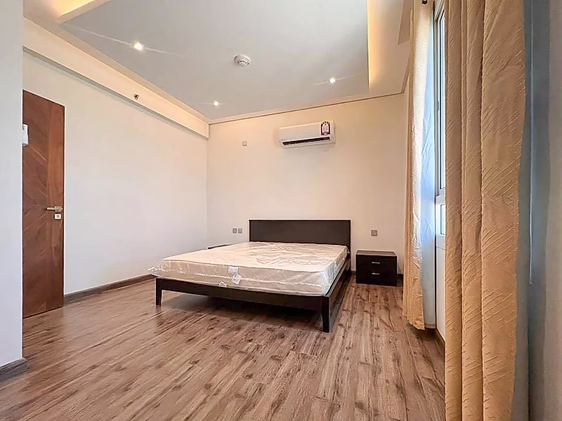 FULLY FURNISHED 1-BEDROOM | OLD AIRPORT - Photo 2