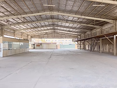 10% ROI || EXCLUSIVE || PRIME LOCATION || WAREHOUSE + OPEN LAND || 2500 SQM || INDUSTRIAL AREA