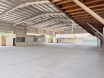 10% ROI || EXCLUSIVE || PRIME LOCATION || WAREHOUSE + OPEN LAND || 2500 SQM || INDUSTRIAL AREA