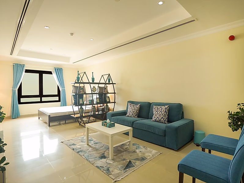 VIBRANT FURNISHED STUDIO | PORTO ARABIA - Photo 1